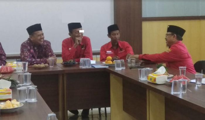 PDIP Lamongan Minta Nasihat Tokoh Muhammadiyah PDIP Lamongan Minta Nasihat Tokoh Muhammadiyah