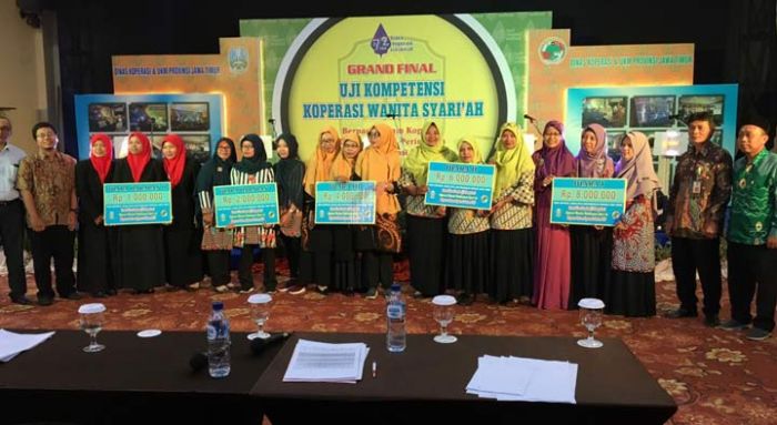 Kopwan Gresik Sabet Juara II Lomba Uji Kompetensi Koperasi Syariah se-Jatim