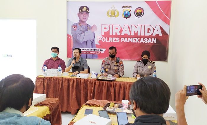 Polres Pamekasa Bantah Keras Kabar Intervensi ke Korban Kasus Pelecehan Seksual Anak di Bawah Umur Polres Pamekasa Bantah Keras Kabar Intervensi ke Korban Kasus Pelecehan Seksual Anak di Bawah Umur