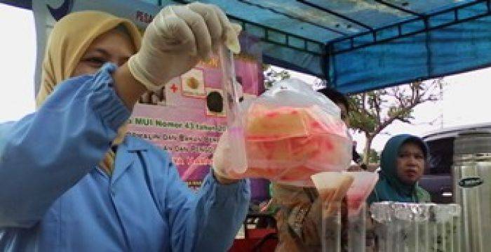 BPOM Sidak Pasar di Tulungagung, 8 Sampel Ditemukan Mengandung Bahan Berbahaya BPOM Sidak Pasar di Tulungagung, 8 Sampel Ditemukan Mengandung Bahan Berbahaya
