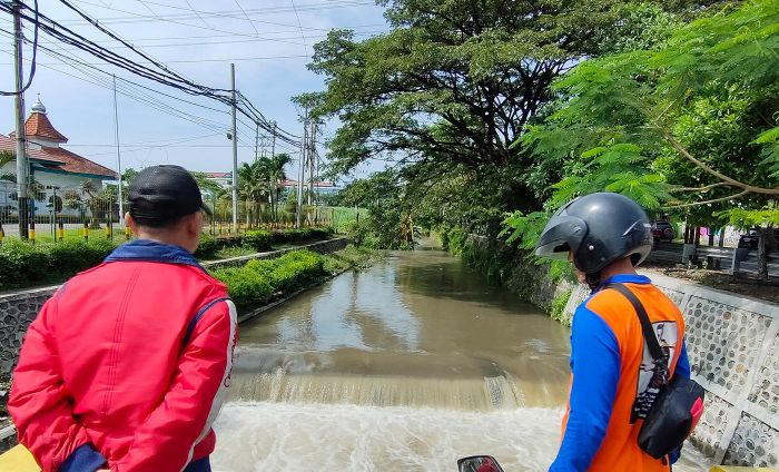 Kakak-Beradik yang Hanyut di Sungai Parung Kediri Akhirnya Ditemukan Meninggal Dunia