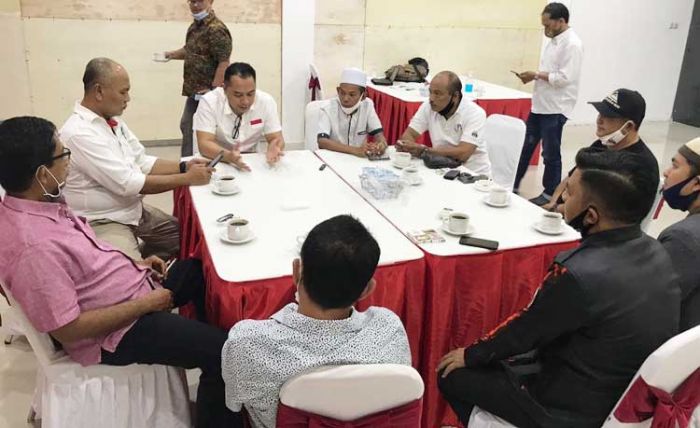 Eri Cahyadi: Warga Surabaya Harus Bebas dari Pengangguran dan Tidak Ada Warga Miskin Eri Cahyadi: Warga Surabaya Harus Bebas dari Pengangguran dan Tidak Ada Warga Miskin