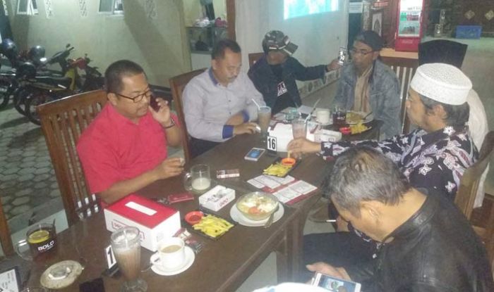 Kepala Kemenag Pacitan Siap Pensiun Dini Untuk Dicalonkan Sebagai Bupati Pacitan Kepala Kemenag Pacitan Siap Pensiun Dini Untuk Dicalonkan Sebagai Bupati Pacitan