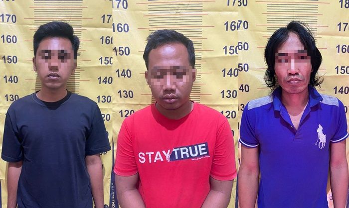 Aktivitasnya Mencurigakan, Satresnarkoba Polres Pasuruan Bekuk 3 Pengedar Narkotika Aktivitasnya Mencurigakan, Satresnarkoba Polres Pasuruan Bekuk 3 Pengedar Narkotika