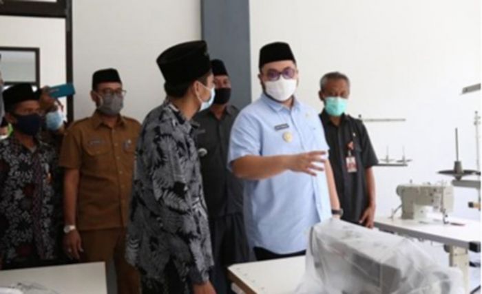 Bupati Kediri Hadiri Tasyakuran Gedung BLKK di Pondok Pesantren Hidayatul Muta’allimin