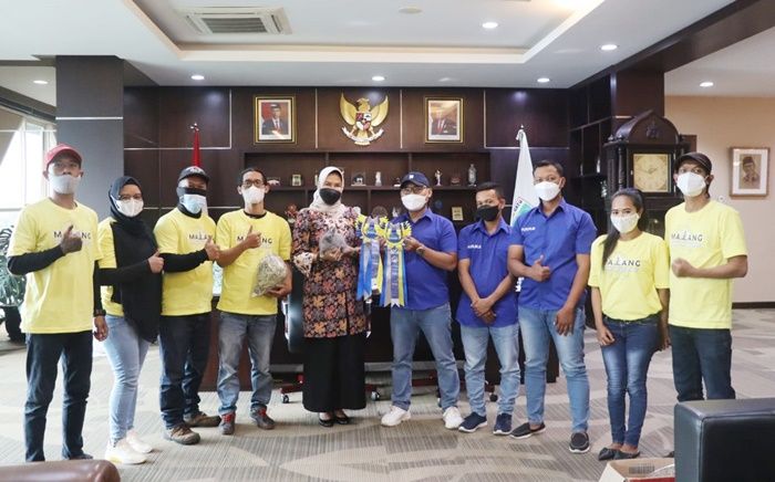 Apresiasi Kontes Kelinci Hias, Wali Kota Batu Harap Bisa Kolaborasi dengan Dinas Pertanian Apresiasi Kontes Kelinci Hias, Wali Kota Batu Harap Bisa Kolaborasi dengan Dinas Pertanian