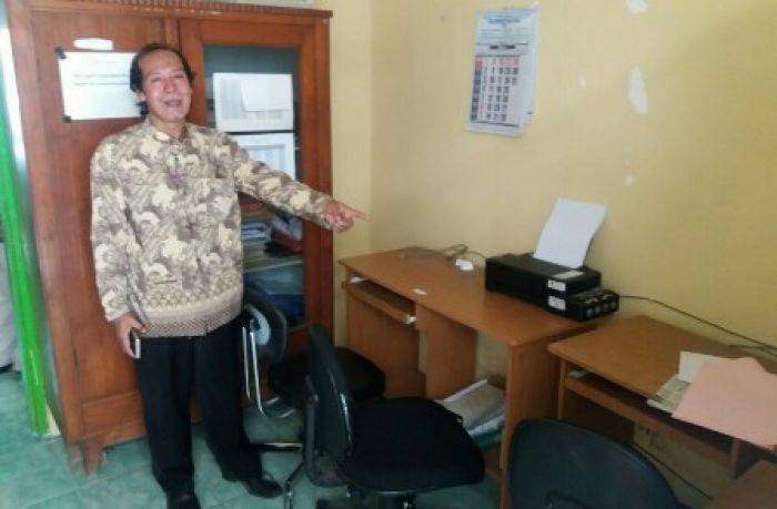 SLB di Jalan Trunojoyo Ngawi Disatroni Pencuri SLB di Jalan Trunojoyo Ngawi Disatroni Pencuri