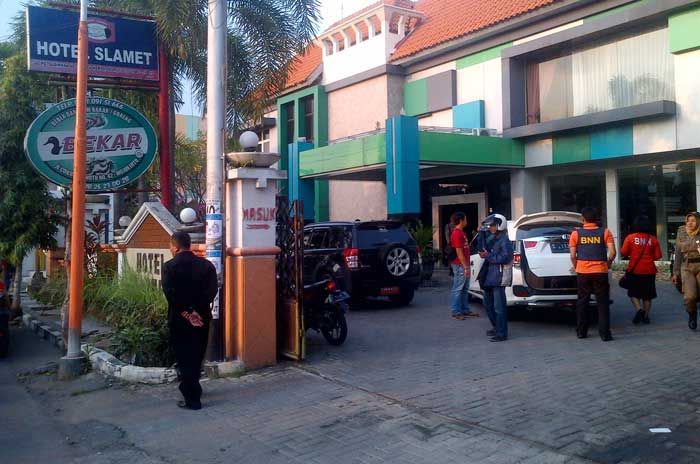 Satpol PP Kota Mojokerto Gelar Razia Hotel, Amankan Enam Pasangan Kumpul Kebo Satpol PP Kota Mojokerto Gelar Razia Hotel, Amankan Enam Pasangan Kumpul Kebo