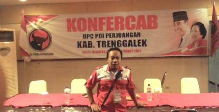 Doding Rachmadi Terpilih Aklamasi Menjadi Ketua DPC PDIP Trenggalek Doding Rachmadi Terpilih Aklamasi Menjadi Ketua DPC PDIP Trenggalek