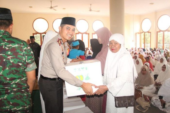 Hadiri Safari Ramadan, Kapolres Gresik Beri Pemahaman Soal Teror Hadiri Safari Ramadan, Kapolres Gresik Beri Pemahaman Soal Teror
