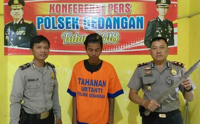 Kesal Ditegur saat Pesta Miras, Pemuda di Sidoarjo Tega Bacok Bapak Sendiri