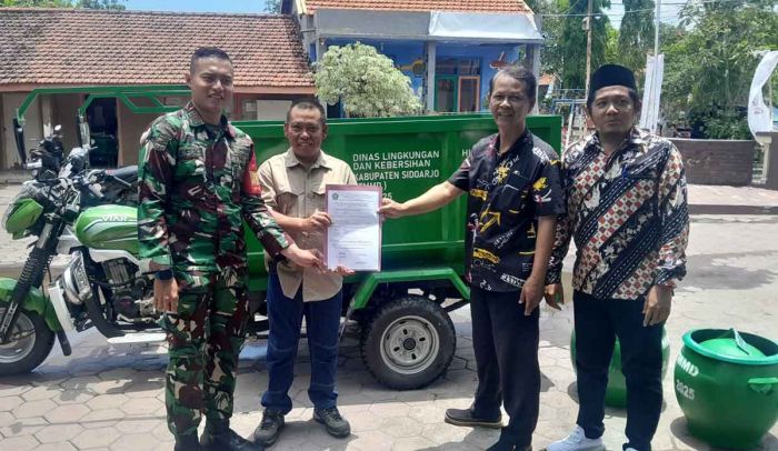 Dukung TMMD di Desa Kedondong, DLHK Sidoarjo Serahkan Kendaraan Sampah Dukung TMMD di Desa Kedondong, DLHK Sidoarjo Serahkan Kendaraan Sampah