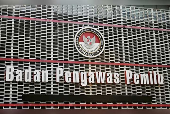 Panwascam Terlibat Pemenangan Caleg Terancam Dipecat Panwascam Terlibat Pemenangan Caleg Terancam Dipecat