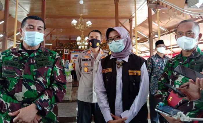 Tekan Kasus Covid-19 di Arosbaya, Dinkes Jatim Sediakan Mobil PCR