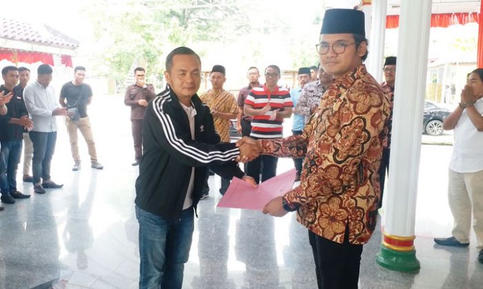 Lama Vakum, Pengurus Perseba Dikukuhkan, Ketua Dijabat Bupati Bangkalan Lama Vakum, Pengurus Perseba Dikukuhkan, Ketua Dijabat Bupati Bangkalan