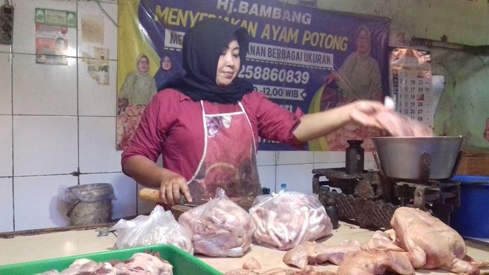 Dampak Corona, Omzet Pedagang di Kota Probolinggo Turun hingga 30 Persen Dampak Corona, Omzet Pedagang di Kota Probolinggo Turun hingga 30 Persen