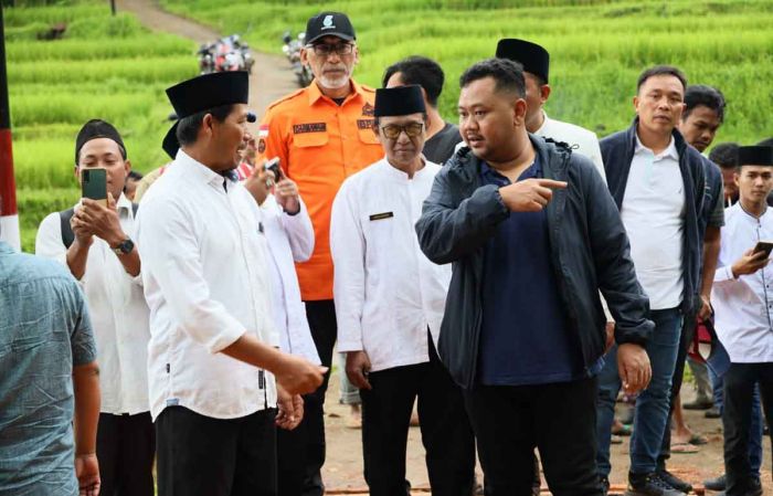 Rehabilitasi Kerusakan Sarana Umum di Bawean Pascabencana Diestimasikan Telan Rp3 Miliar Rehabilitasi Kerusakan Sarana Umum di Bawean Pascabencana Diestimasikan Telan Rp3 Miliar