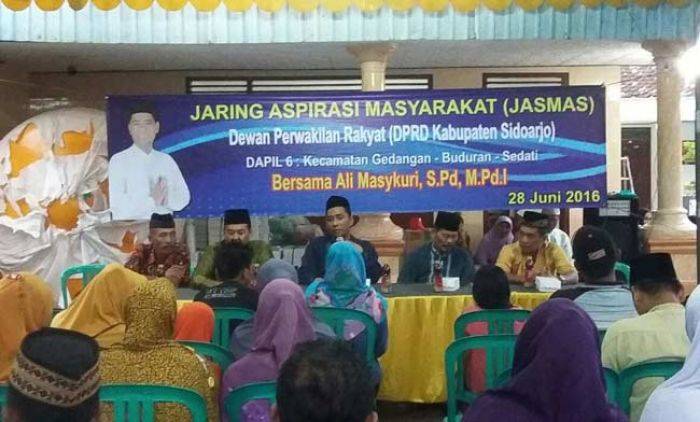 Gelar Reses, Anggota Dewan Sidoarjo asal NasDem Disambati Layanan PDAM Gelar Reses, Anggota Dewan Sidoarjo asal NasDem Disambati Layanan PDAM
