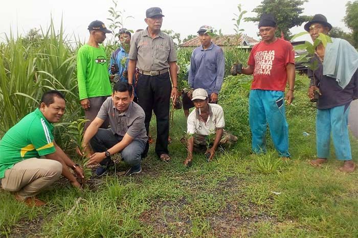 Gandeng Pemdes, PWI Lamongan Gelar Tanam Pohon