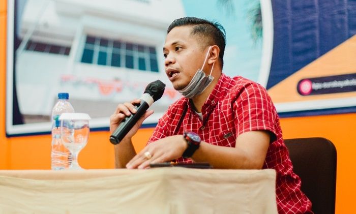 Terima Aduan Warga, Bawaslu Surabaya Minta Pelapor Lengkapi Berkas Aduan Terima Aduan Warga, Bawaslu Surabaya Minta Pelapor Lengkapi Berkas Aduan