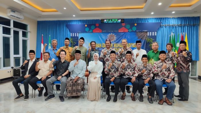 Vinanda-Qowim Tegas Diingatkan Muhammadiyah Kota Kediri untuk Sampingkan Kepentingan Kelompok Vinanda-Qowim Tegas Diingatkan Muhammadiyah Kota Kediri untuk Sampingkan Kepentingan Kelompok