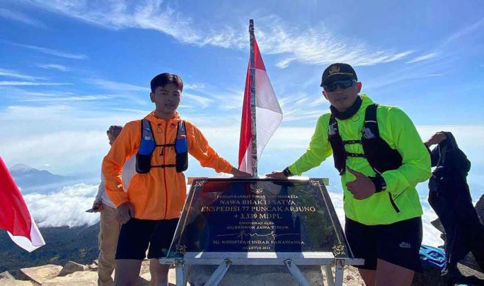 Prasasti Nawa Bhakti Satya Jadi Spot Foto Favorit, Khofifah: Nikmati Keindahannya, Jaga Alamnya