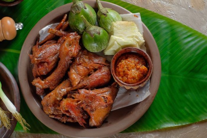 Cara Buat Ayam Bacem untuk Stok Lauk Cara Buat Ayam Bacem untuk Stok Lauk