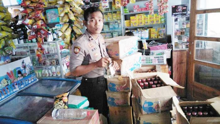 Gelar Operasi Bina Kusuma II, Polres Pasuruan Berhasil Sita Ratusan Botol Miras Gelar Operasi Bina Kusuma II, Polres Pasuruan Berhasil Sita Ratusan Botol Miras