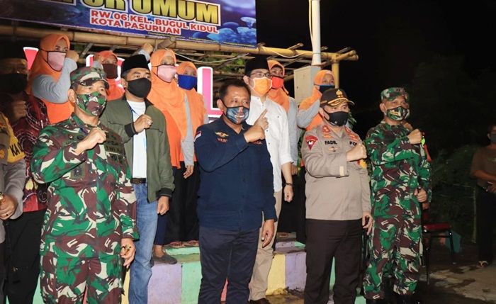 Forkopimda Jatim Kunjungi Kampung Tangguh di Kota Pasuruan Forkopimda Jatim Kunjungi Kampung Tangguh di Kota Pasuruan