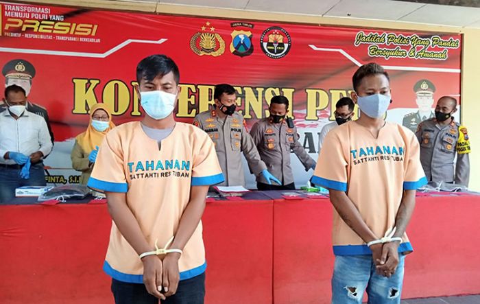 Pencuri Tablet di SMPN 1 Semanding Tuban Ternyata Penjaga Malam Sekolah, Beraksi Sejak April Pencuri Tablet di SMPN 1 Semanding Tuban Ternyata Penjaga Malam Sekolah, Beraksi Sejak April