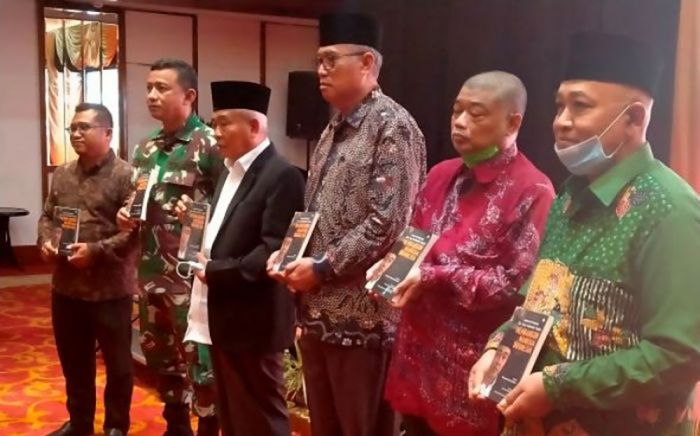 Sandiaga Uno, Kiai As’ad Ali, Romo Beny, Kiai Cholil Nafis Testimoni Perjuangan Kiai Asep