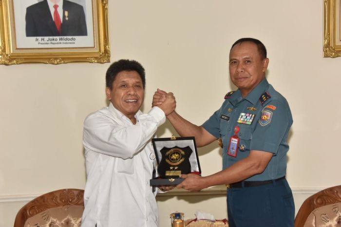 Manajer Senior SKK Migas Kunjungi Pangkoarmada II Manajer Senior SKK Migas Kunjungi Pangkoarmada II