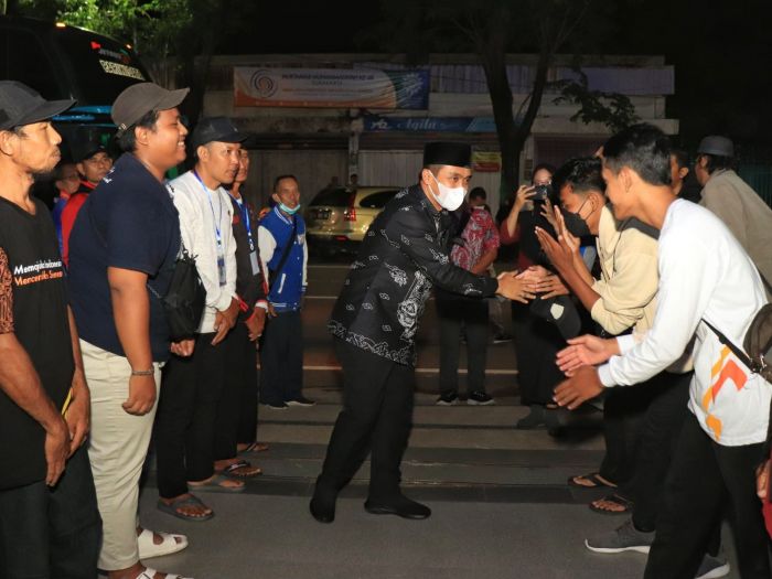 Wakil Wali Kota Pasuruan Lepas 400 Muktamirin Muhammadiyah ke Surakarta