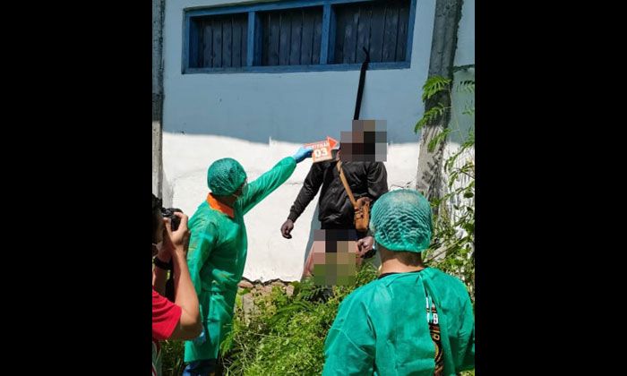 Warga Jombang Ditemukan Tewas Gantung Diri di Belakang Sekolah SD Desa Gelang Sidoarjo Warga Jombang Ditemukan Tewas Gantung Diri di Belakang Sekolah SD Desa Gelang Sidoarjo