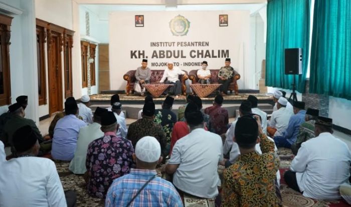 Silaturahim dengan MWC se-Mojokerto, Kiai Asep Komitmen Jaga Persatuan Bangsa Silaturahim dengan MWC se-Mojokerto, Kiai Asep Komitmen Jaga Persatuan Bangsa