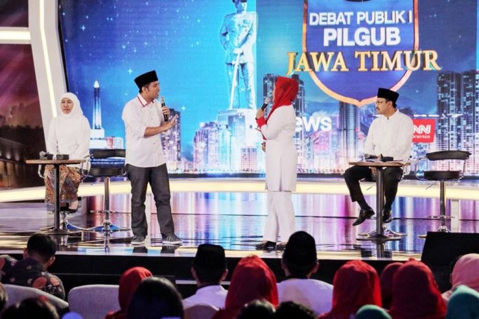 Dosen UINSA: Mengusik Gisi Buruk, Ditanya Emil, Puti Tak Bisa Jawab Dosen UINSA: Mengusik Gisi Buruk, Ditanya Emil, Puti Tak Bisa Jawab