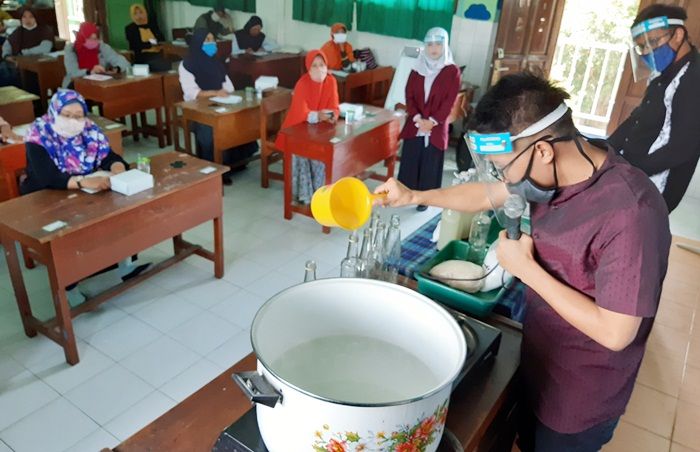 Kurangi Dampak Pandemi, LAZISNU Sidoarjo Gelar Pelatihan Pembuatan Nata de Coco