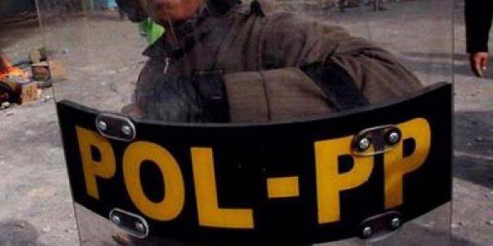 Kasatpol PP Kota Mojokerto Bantah Lakukan Pungli Rekrutmen Pegawai Lepas Kasatpol PP Kota Mojokerto Bantah Lakukan Pungli Rekrutmen Pegawai Lepas