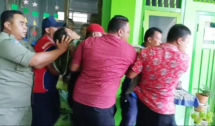 Bocah SD Tercebur Sumur saat Bermain Petak Umpet di Sekolahan Bocah SD Tercebur Sumur saat Bermain Petak Umpet di Sekolahan