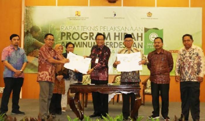 Pemkab Gresik Terima Hibah Air Minum Perdesaan Rp 2,6 M Pemkab Gresik Terima Hibah Air Minum Perdesaan Rp 2,6 M