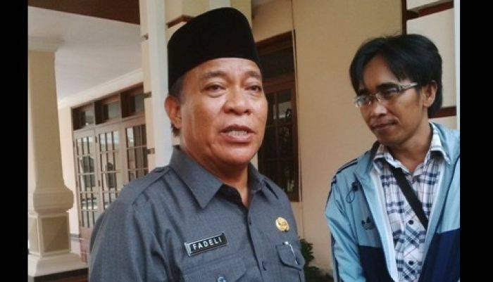 Ini Tanggapan Bupati Lamongan Terkait 10 Warganya yang Ditangkap Kepolisian Turki Ini Tanggapan Bupati Lamongan Terkait 10 Warganya yang Ditangkap Kepolisian Turki