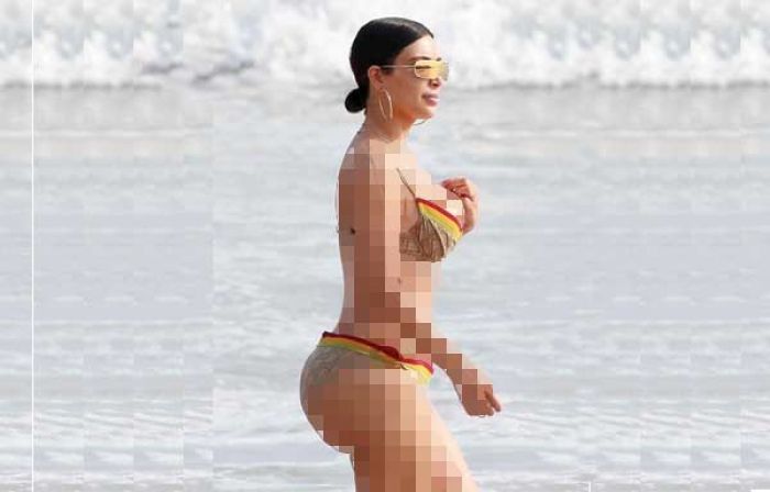 Pantat Kim Kardashian Dibentuk dengan Metode 