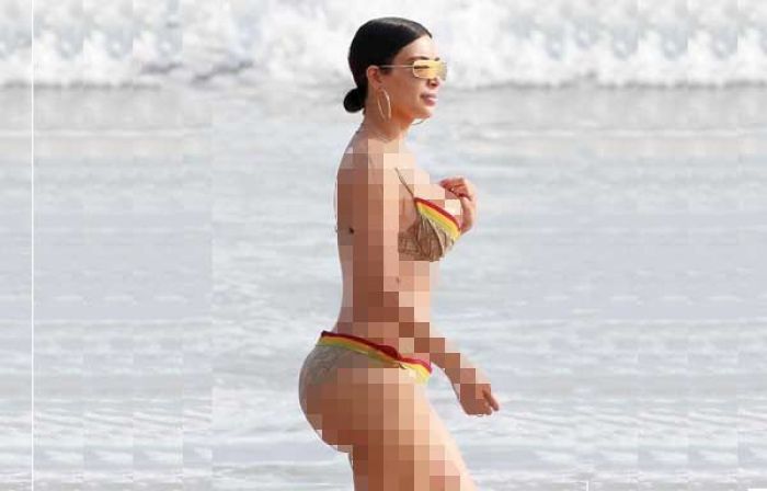 Pantat Kim Kardashian Dibentuk dengan Metode Pantat Kim Kardashian Dibentuk dengan Metode