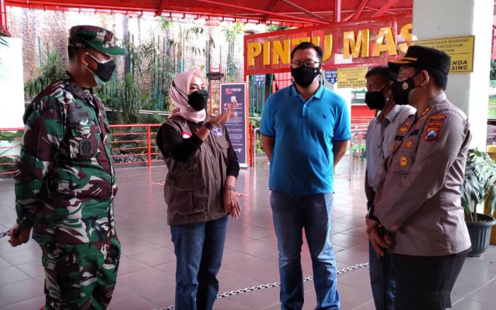 Wali Kota Batu Tinjau Penerapan PPKM Darurat di Jatim Park dan Alun-Alun Wali Kota Batu Tinjau Penerapan PPKM Darurat di Jatim Park dan Alun-Alun
