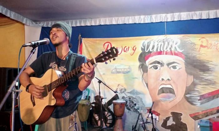 Semangat Pemuda Kampung Rayakan Hari Pahlawan Dengan Musikalisasi Hingga Gerakan Literasi