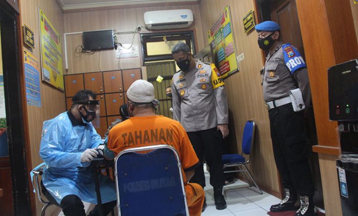 84 Tahanan Polres Blitar Divaksin Covid-19 84 Tahanan Polres Blitar Divaksin Covid-19