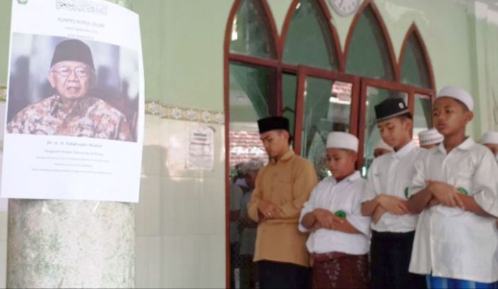 Ratusan Siswa dan Pendidik Perguruan Ma Ratusan Siswa dan Pendidik Perguruan Ma