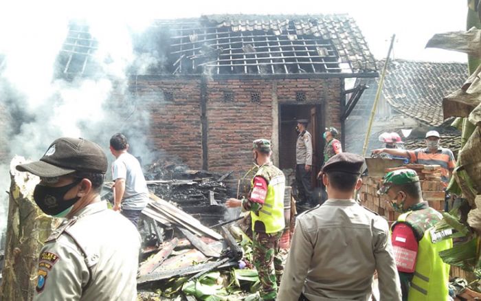 Api Sambar Pertalite di Jeriken, Dapur Warga Sambiroto Ngawi Terbakar Api Sambar Pertalite di Jeriken, Dapur Warga Sambiroto Ngawi Terbakar