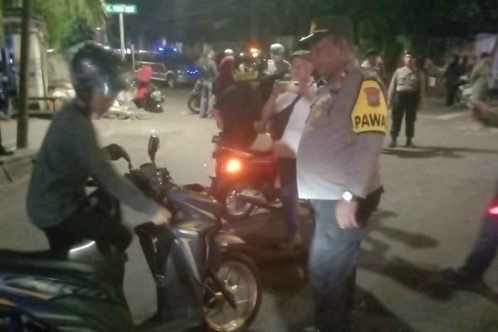 Polrestabes Surabaya Menggelar Operasi Serentak Untuk Antisipasi Kejahatan Polrestabes Surabaya Menggelar Operasi Serentak Untuk Antisipasi Kejahatan