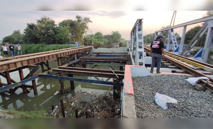 Aktivis akan Laporkan Kecurangan Proyek Jalur Ganda Aktivis akan Laporkan Kecurangan Proyek Jalur Ganda